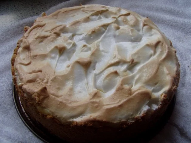 Sehr feine Quarktorte (mit Rapsöl) - Rezept