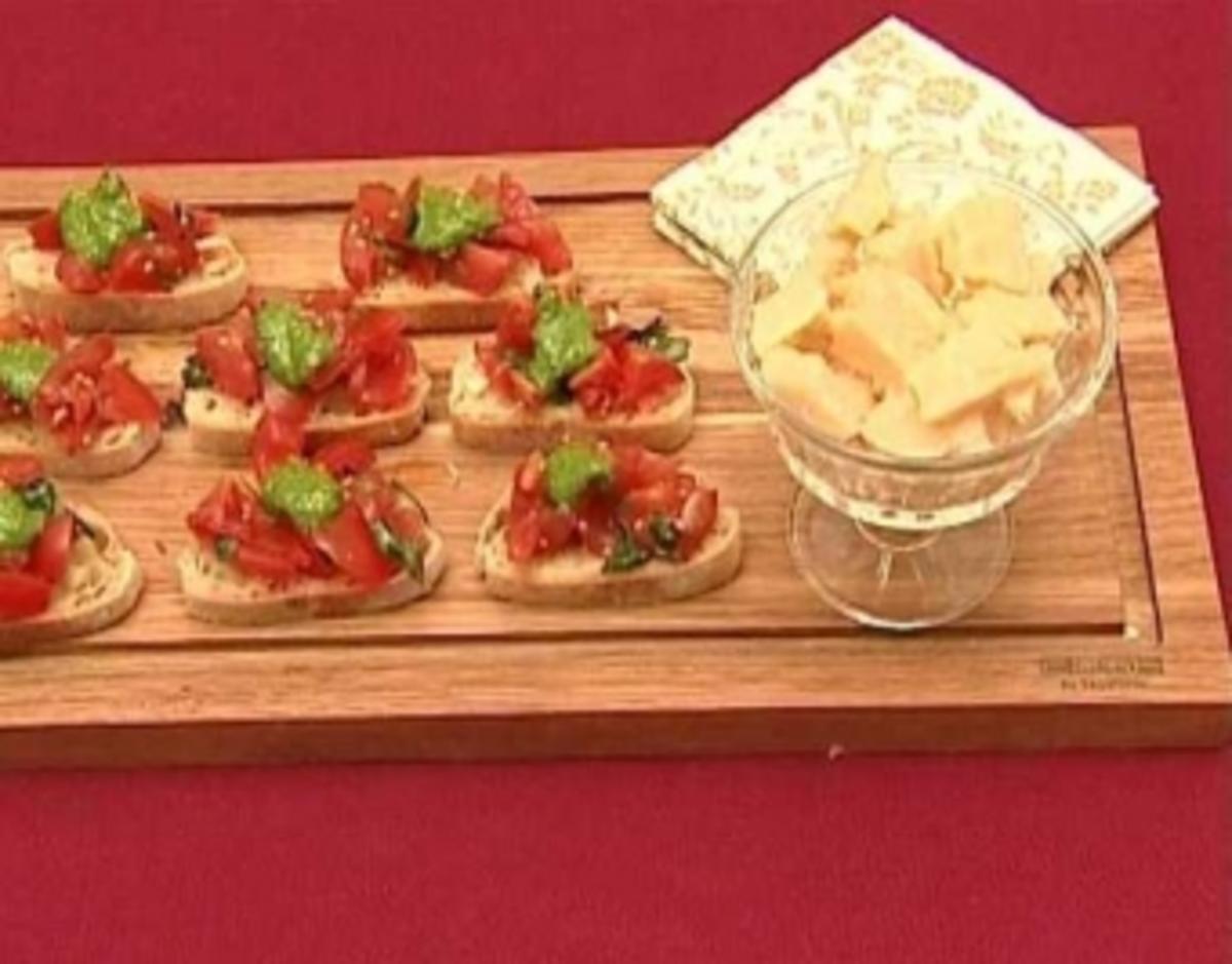 Filetsteaks mit Minikartoffeln und grünem Bohnensalat (Hanno Friedrich) - Rezept