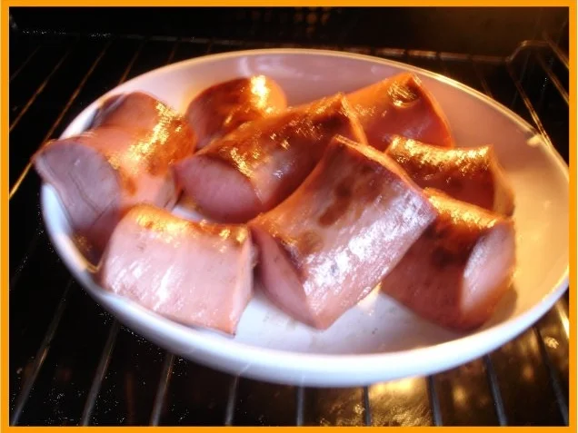 Gebratene Fleischwurst mit Röstzwiebeln, Mais und Kartoffelpüree - Rezept - Bild Nr. 2