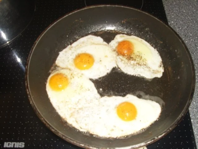 Leberkäs auf Bauernbrot mit Ei überbacken - Rezept - Bild Nr. 7