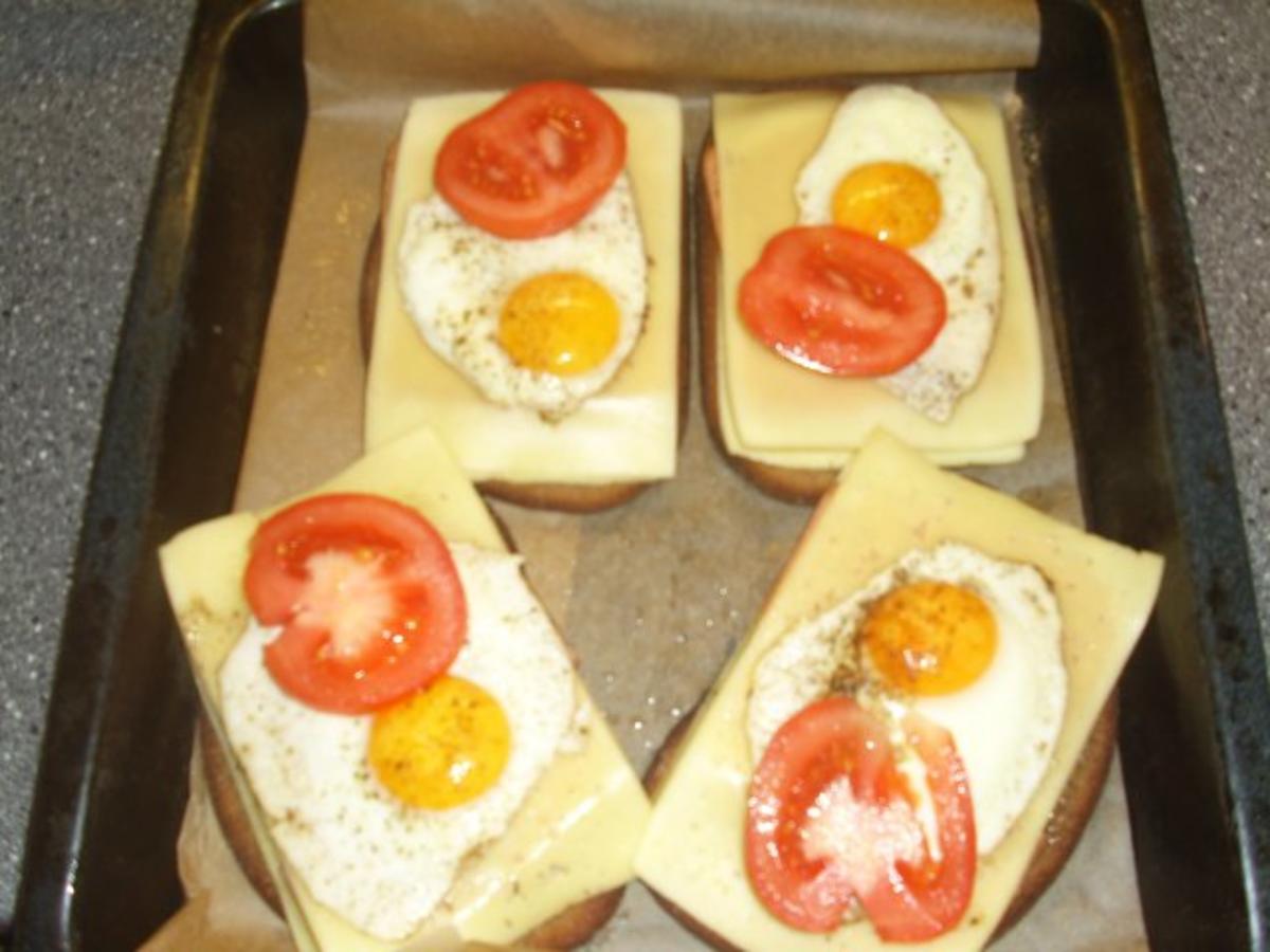 Leberkäs auf Bauernbrot mit Ei überbacken - Rezept - Bild Nr. 8