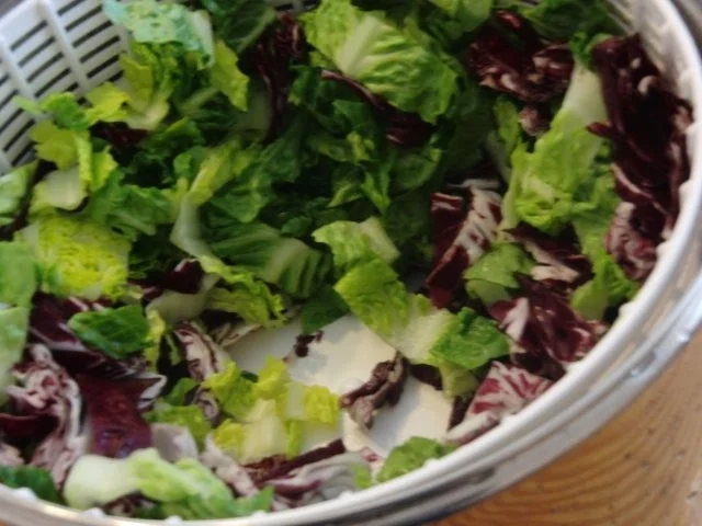 Blattsalate mit Himbeer-Dressing - Rezept - Bild Nr. 2