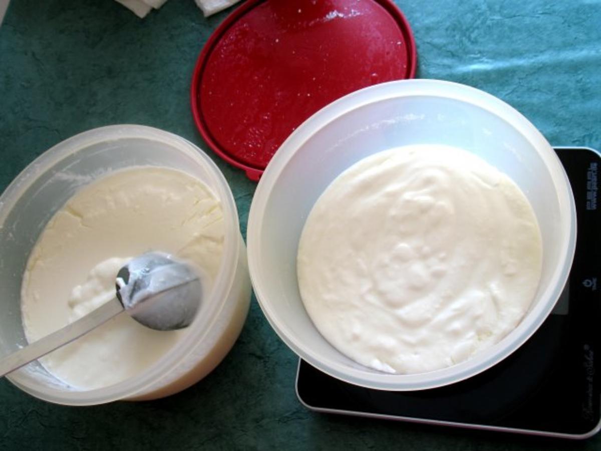 Basics - Frischkäseart aus Naturjoghurt - selbst hergestellt - Rezept - Bild Nr. 5