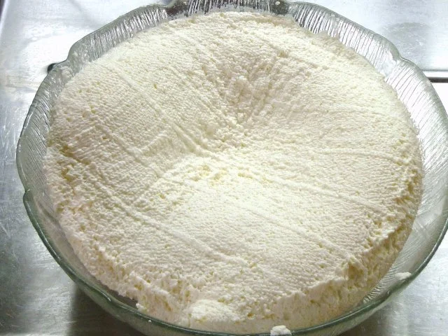 Basics - Frischkäseart aus Naturjoghurt - selbst hergestellt - Rezept - Bild Nr. 2