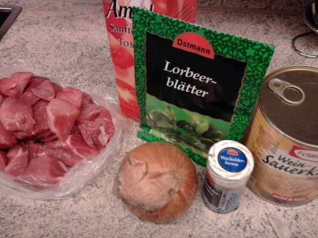 Rezept: Sauerkraut-Gulasch-Eintopf Bild Nr. 2 Sauerkraut-Gulasch-Eintopf - Rezept - Bild Nr. 2