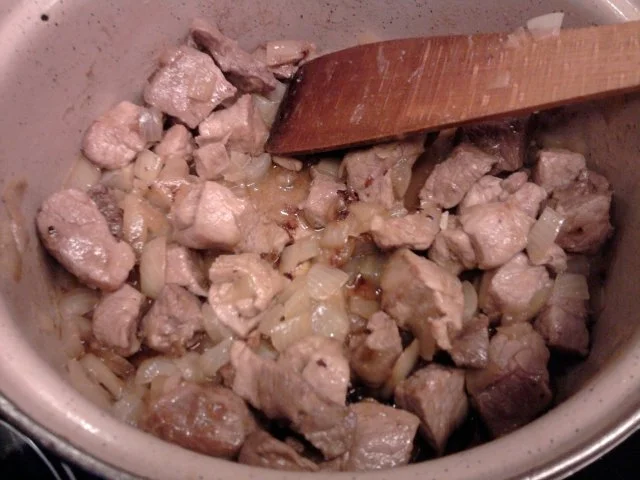 Rezept: Sauerkraut-Gulasch-Eintopf Bild Nr. 3 Sauerkraut-Gulasch-Eintopf - Rezept - Bild Nr. 3