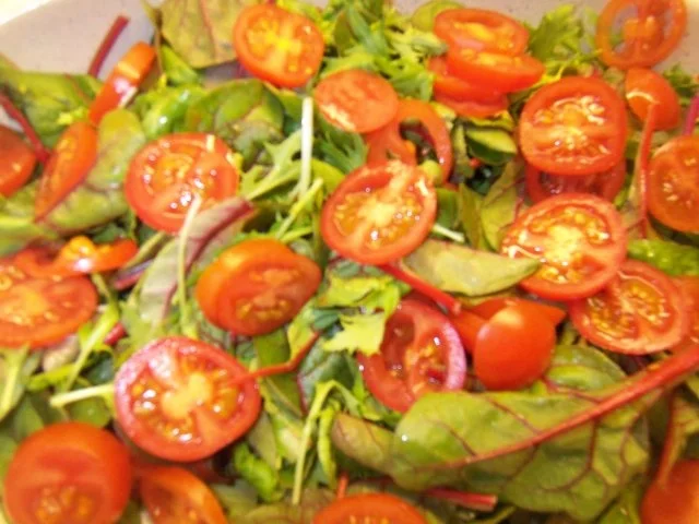 Brotsalat mit zweierlei Peperoncini - Rezept - Bild Nr. 3