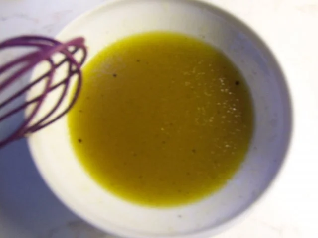 Brotsalat mit zweierlei Peperoncini - Rezept - Bild Nr. 7