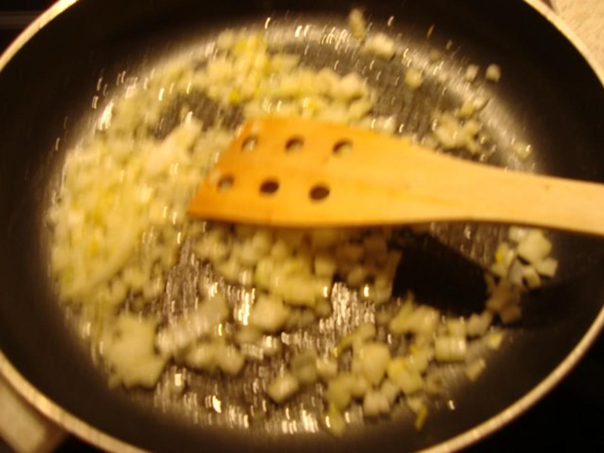 Hähnchengeschnetzeltes mit frischen Champignons - Rezept - Bild Nr. 2