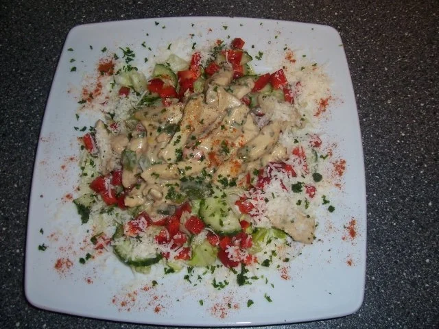 Frühlingssalat mit Hähnchenbrust- Geschnetzeltes - Rezept