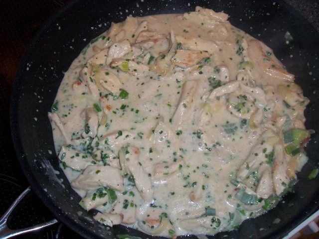 Frühlingssalat mit Hähnchenbrust- Geschnetzeltes - Rezept - Bild Nr. 5