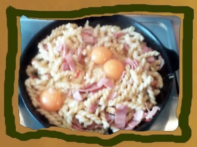 Rezept: Schinken-Eier Spirellipfanne Bild Nr. 5 Schinken-Eier Spirellipfanne - Rezept - Bild Nr. 5