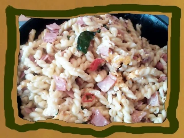 Rezept: Schinken-Eier Spirellipfanne Bild Nr. 6 Schinken-Eier Spirellipfanne - Rezept - Bild Nr. 6