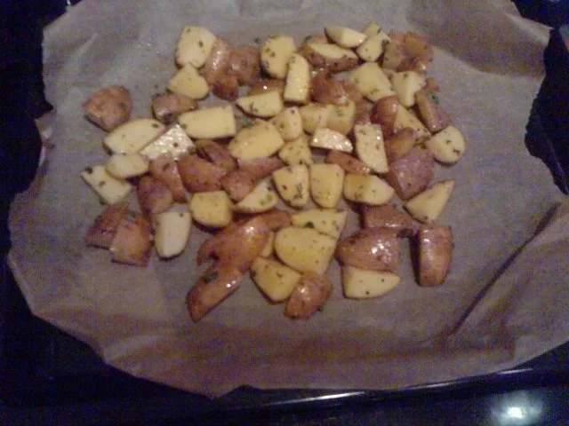 Rezept: Mehlige gegrillte Forelle mit chilligen sauren Bratkartoffeln Bild Nr. 5 Mehlige gegrillte Forelle mit chilligen sauren Bratkartoffeln - Rezept - Bild Nr. 5