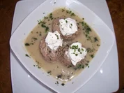 Kohlrabi Cremesuppe mit Rinderhackbällchen - Rezept