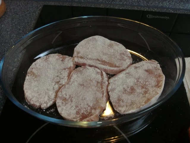 Rezept: Schnitzelauflauf " Puszta Art " Bild Nr. 2 Schnitzelauflauf " Puszta Art " - Rezept - Bild Nr. 2