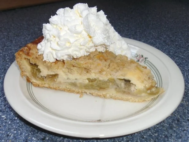 Rhabarberkuchen mit Haferflockenstreuseln - Rezept - Bild Nr. 3