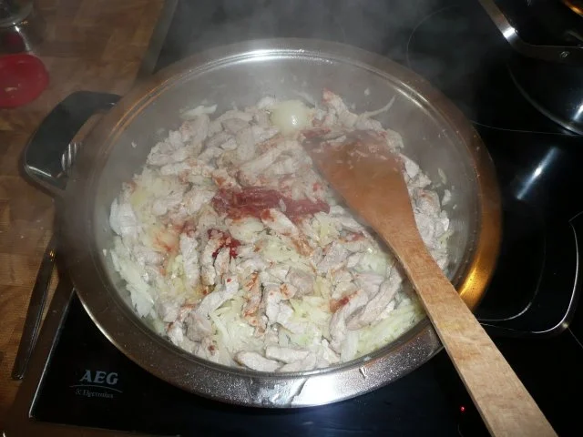 Rezept: Jäger-topf-mit Nudeln Bild Nr. 4 Jäger-topf-mit Nudeln - Rezept - Bild Nr. 4