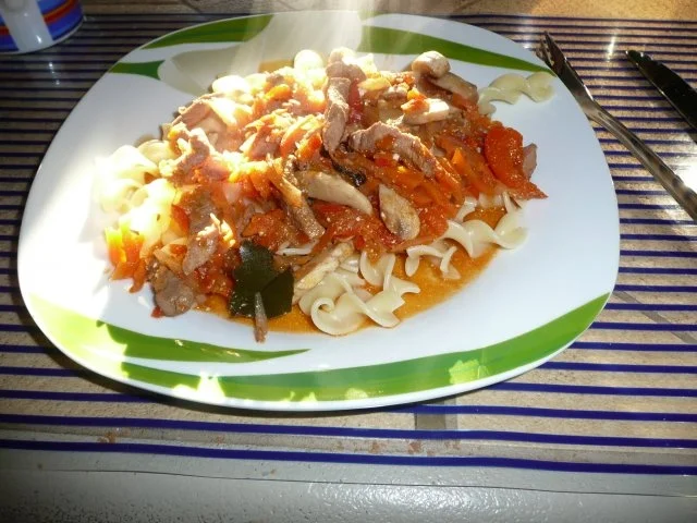 Rezept: Jäger-topf-mit Nudeln Bild Nr. 8 Jäger-topf-mit Nudeln - Rezept - Bild Nr. 8