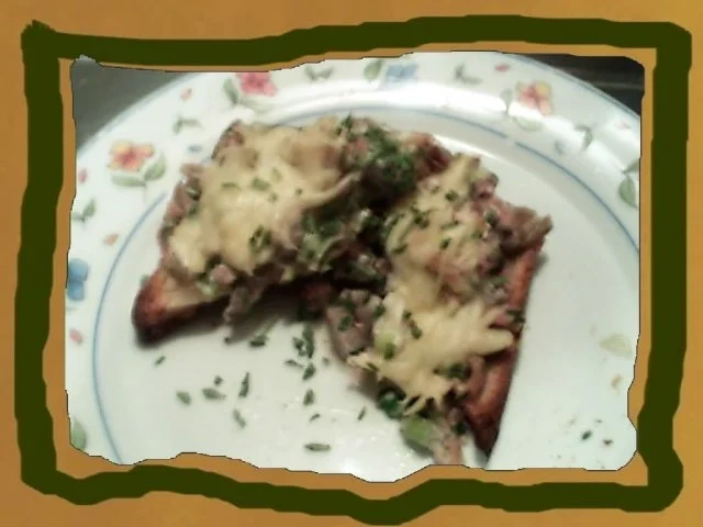 Rezept: überbackene Schinken -Champignons Toast überbackene Schinken -Champignons Toast - Rezept