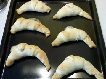 Rezept: Frühstück: Pikante gefüllte Croissants â la Gudrun Bild Nr. 9 Frühstück: Pikante gefüllte Croissants â la Gudrun - Rezept - Bild Nr. 9