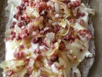 Flammkuchen nach Queeny `s Art - Rezept - Bild Nr. 5