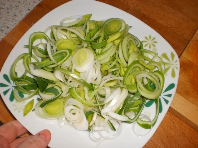 Rezept: Lauch-Geflügel-Suppe Bild Nr. 5 Lauch-Geflügel-Suppe - Rezept - Bild Nr. 5