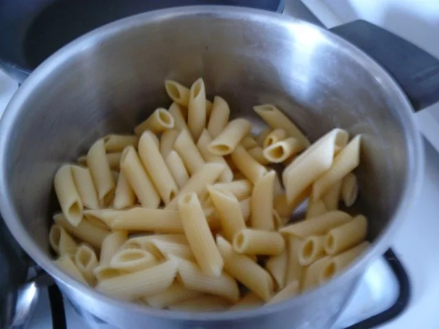 Rezept: Penne mit Champignons und Schafskäse Bild Nr. 3 Penne mit Champignons und Schafskäse - Rezept - Bild Nr. 3