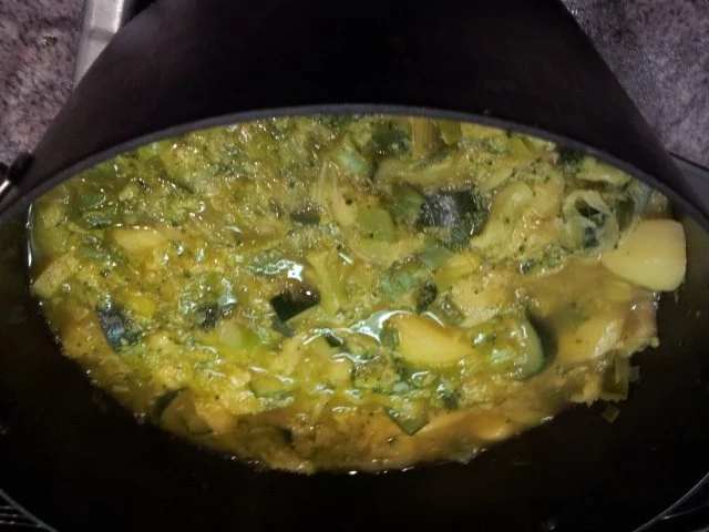 Grüner Eintopf mit Knoblauch + frischem März-Gemüse - Rezept - Bild Nr. 3