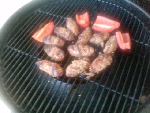 Gegrillte Cevapepercici - Rezept