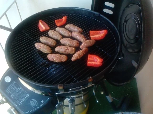 Gegrillte Cevapepercici - Rezept - Bild Nr. 9