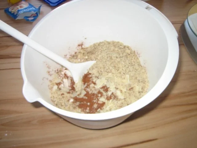 Rezept: Schokoladen-Nuss-Minigugelhupf Schokoladen-Nuss-Minigugelhupf - Rezept