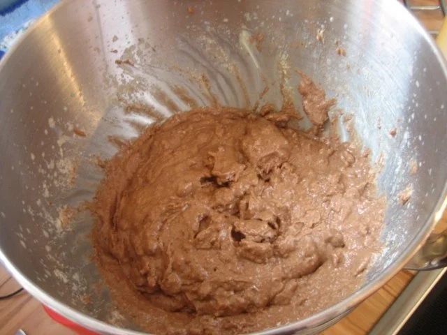 Rezept: Schokoladen-Nuss-Minigugelhupf Bild Nr. 3 Schokoladen-Nuss-Minigugelhupf - Rezept - Bild Nr. 3