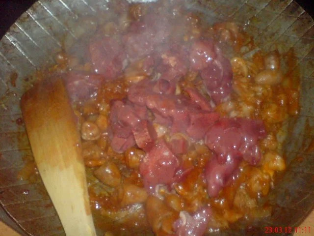 Rezept: Hähnchen-Innereien-RAGUET mit Reis und Porreegemüse Bild Nr. 8 Hähnchen-Innereien-RAGUET mit Reis und Porreegemüse - Rezept - Bild Nr. 8