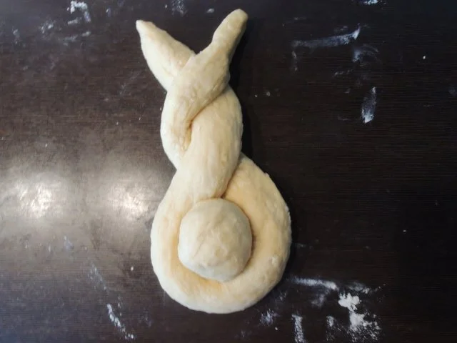 Hefezopf als Osterhase - Rezept