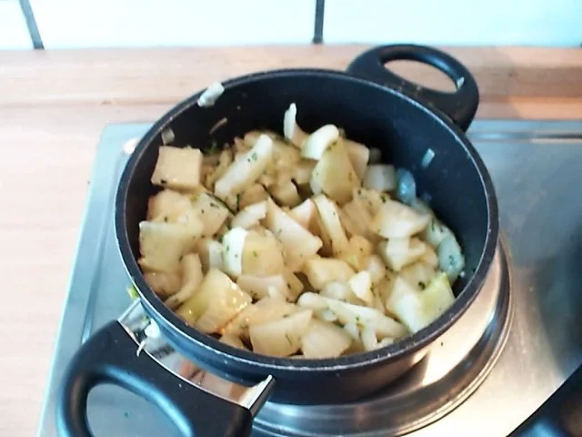 Kräuter-Bouletten mit Fenchelgemüse und Petersiliekartoffeln - Rezept - Bild Nr. 8