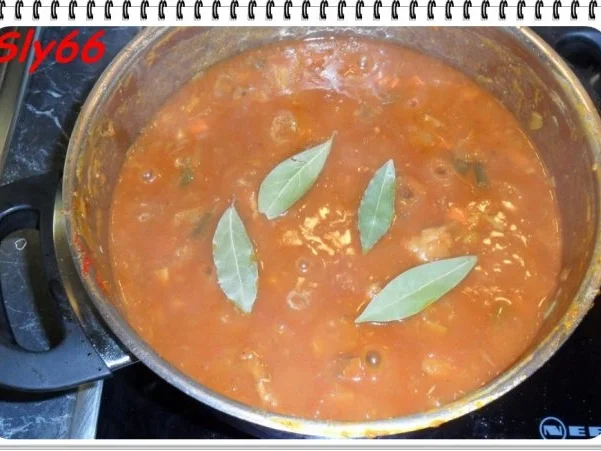 Rezept: Fleischgerichte:Schweinegulasch Bild Nr. 14 Fleischgerichte:Schweinegulasch - Rezept - Bild Nr. 14