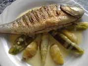 Rezept: Dorade mit Lauch und Avgolemono Dorade mit Lauch und Avgolemono - Rezept