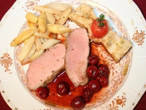 Kalbsrücken im Ganzen gebraten - Rezept