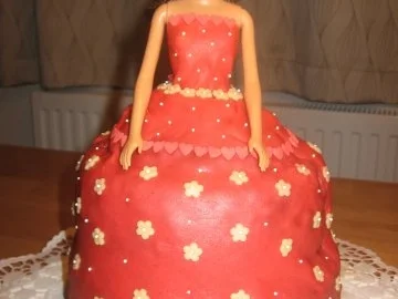 Barbie Torte ohne Creme - Rezept