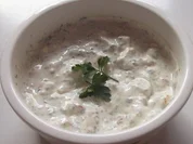 Scharfer Limetten-Schmand-Dip - Rezept