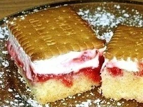 Rezept: Himbeer-Butterkeks Kuchen Himbeer-Butterkeks Kuchen - Rezept