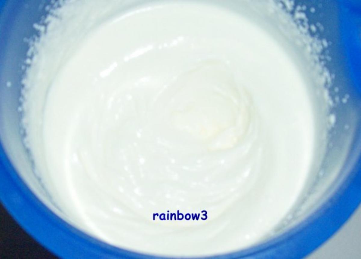 Backen: Zitronen-Joghurt-Sahne-Torte - Rezept - Bild Nr. 6