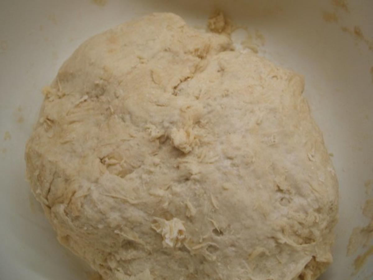 Brot/Brötchen: Sonntagsbrötchen - Rezept - Bild Nr. 2