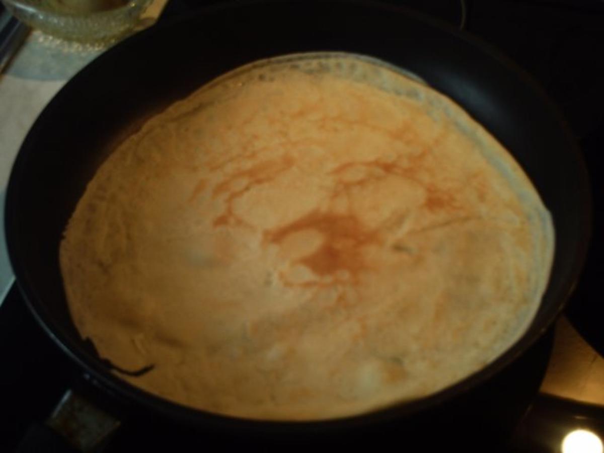 Crepes gefüllt - Rezept mit Bild - kochbar.de