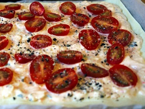 Chorizo und Tomaten auf Blätterteig - Rezept - Bild Nr. 6