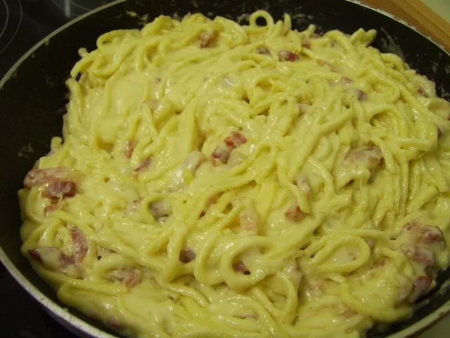 Rezept: schnelle Käsespätzle Bild Nr. 2 schnelle Käsespätzle - Rezept - Bild Nr. 2