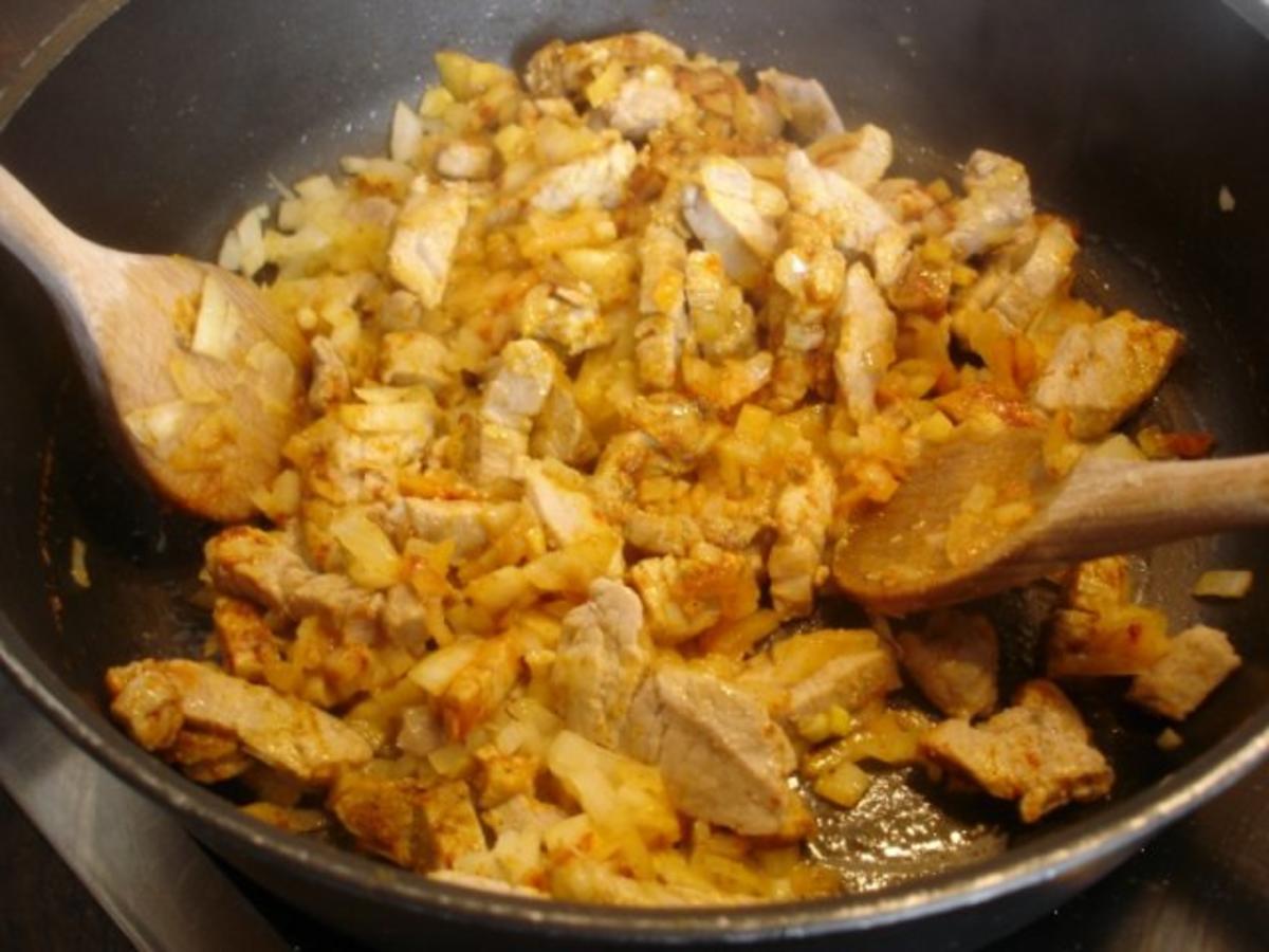 Schweinefilet in Currysauce mit Reis und Blattsalat - Rezept - Bild Nr. 7