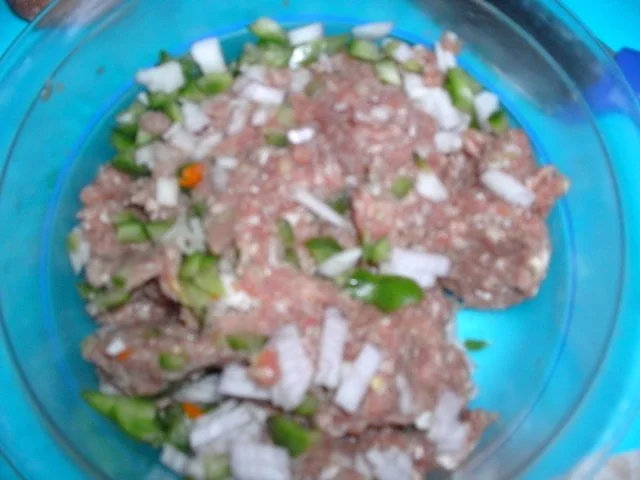 Rezept: Pikante Frikadellen Bild Nr. 4 Pikante Frikadellen - Rezept - Bild Nr. 4