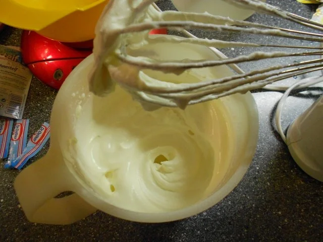 Zitronenrolle mit Ahoj Brause - Rezept - Bild Nr. 23